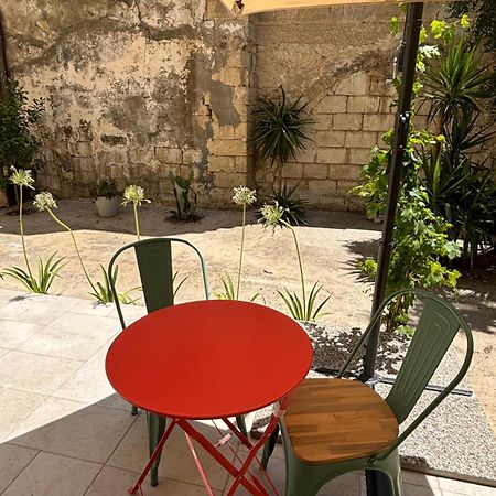Aletheia Apartment Brindisi Exterior foto